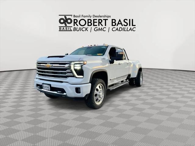 2024 Chevrolet Silverado 3500HD 4WD Crew Cab Long Bed High Country