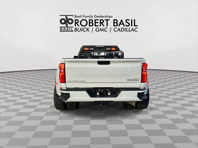 2024 Chevrolet Silverado 3500HD 4WD Crew Cab Long Bed High Country