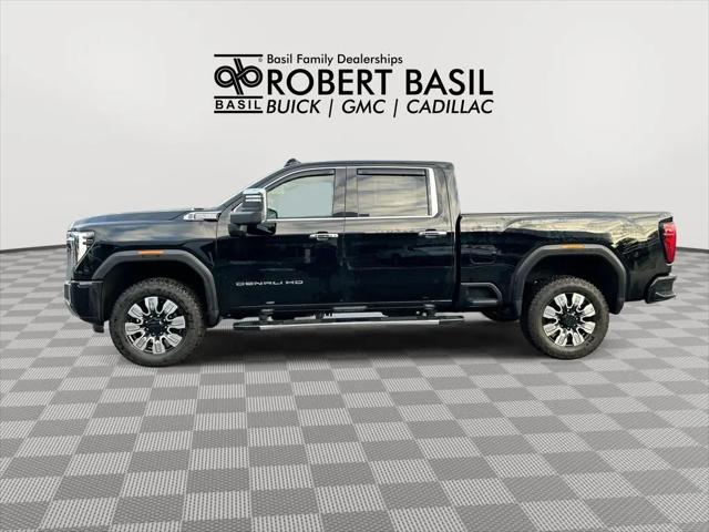 2025 GMC Sierra 2500HD 4WD Crew Cab Standard Bed Denali