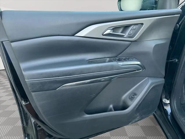 2025 Chevrolet Traverse AWD LT