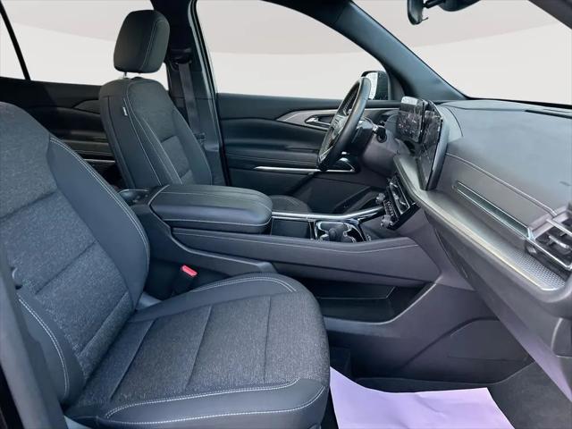 2025 Chevrolet Traverse AWD LT