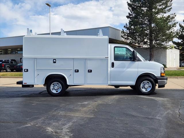 2026 Chevrolet Express Cutaway Work Van