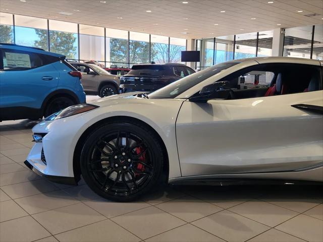 2026 Chevrolet Corvette Z06 Coupe, 2LZ, RWD