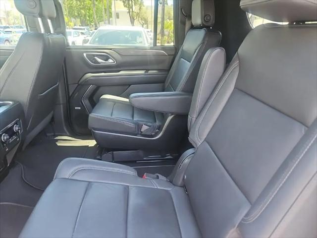 2023 Chevrolet Suburban 2WD LT