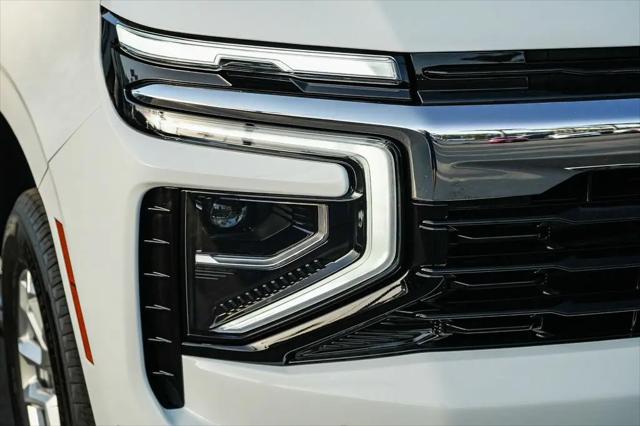 2026 Chevrolet Suburban LS, 4WD