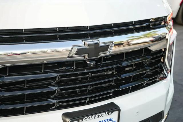 2026 Chevrolet Suburban LS, 4WD