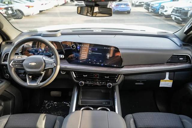 2026 Chevrolet Suburban LS, 4WD