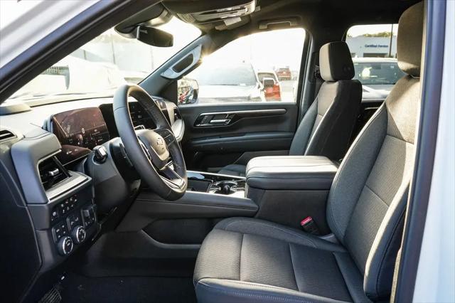 2026 Chevrolet Suburban LS, 4WD