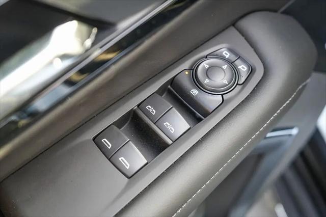2026 Chevrolet Suburban LS, 4WD