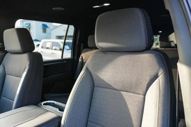 2026 Chevrolet Suburban LS, 4WD