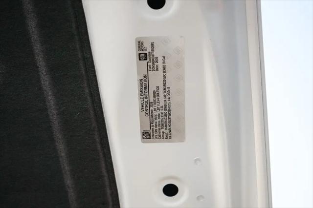 2026 Chevrolet Suburban LS, 4WD