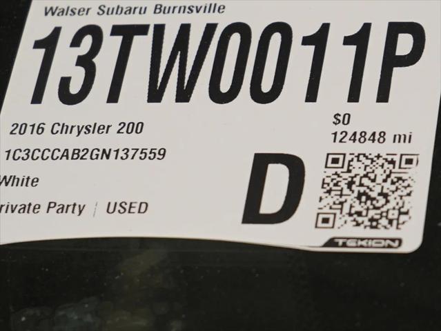 2016 Chrysler 200 Limited