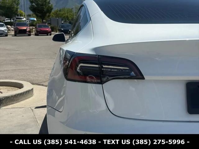 2020 Tesla Model 3 Standard Range Rear-Wheel Drive