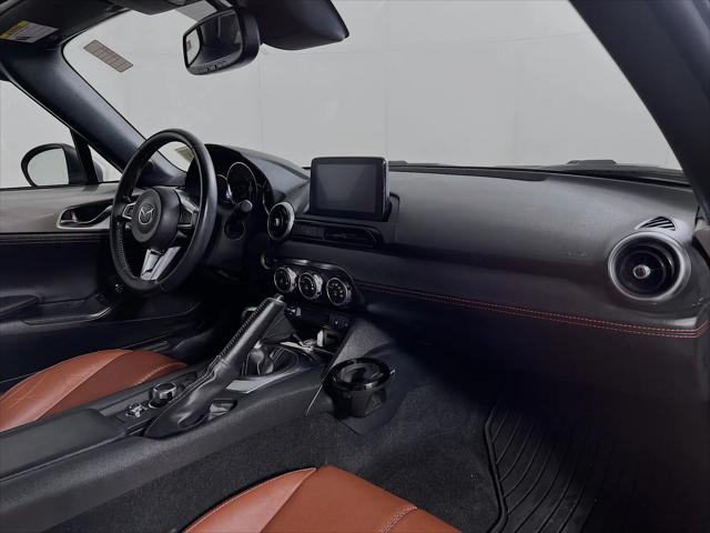 2022 Mazda MX-5 Miata RF Grand Touring