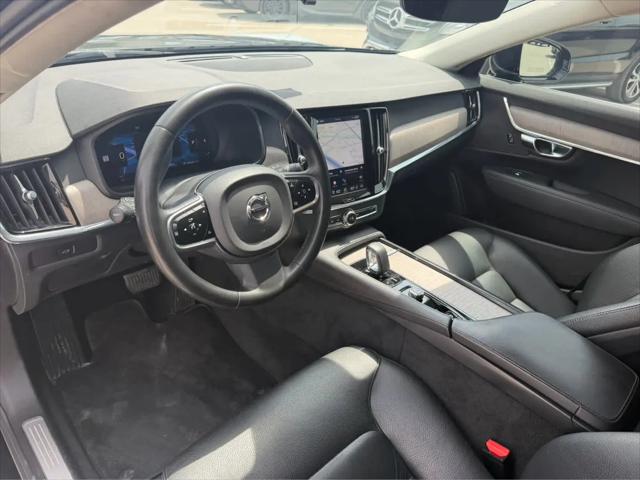 2023 Volvo S90 B6 Plus