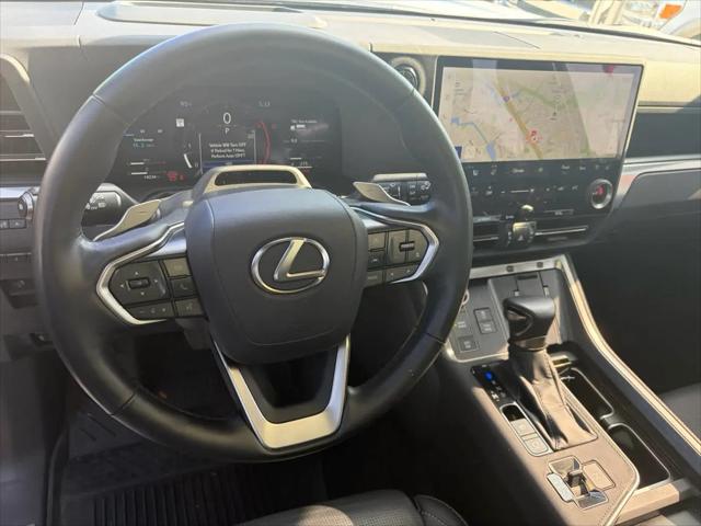 2025 Lexus GX 550 Luxury+