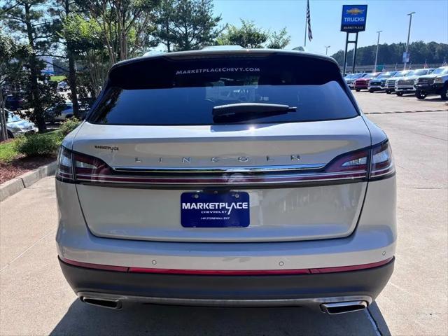 2020 Lincoln Nautilus Standard