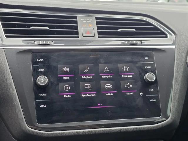 2024 Volkswagen Tiguan 2.0T SE R-Line Black