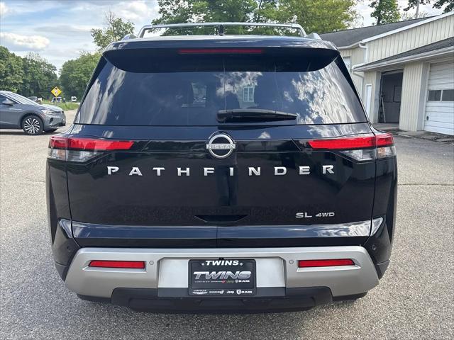 2023 Nissan Pathfinder SL 4WD