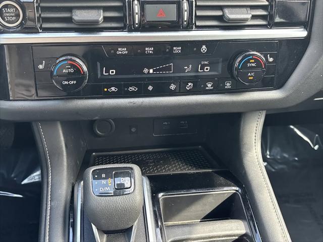 2023 Nissan Pathfinder SL 4WD