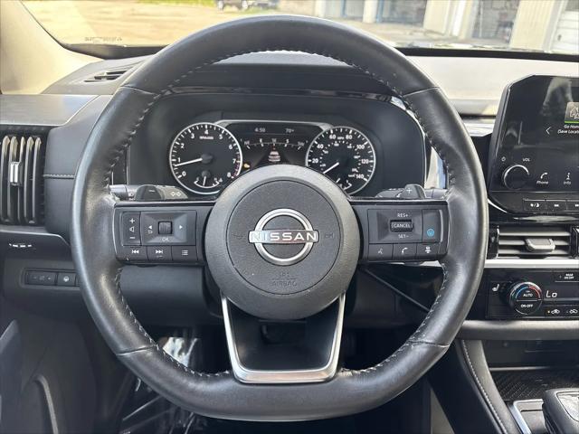 2023 Nissan Pathfinder SL 4WD