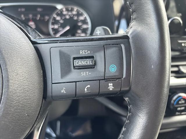 2023 Nissan Pathfinder SL 4WD