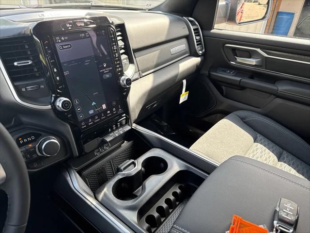 2026 Ram 1500 Big Horn Crew Cab 4x4 57 Box
