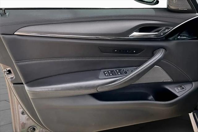 2023 BMW M5 Standard