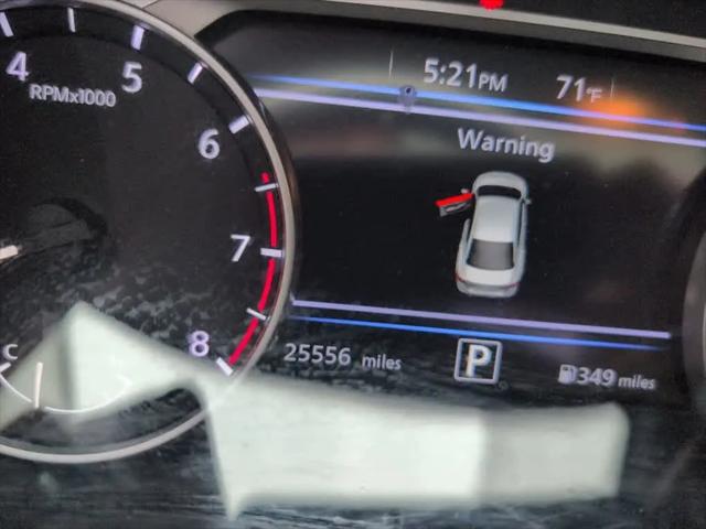 2024 Nissan Sentra SR Xtronic CVT