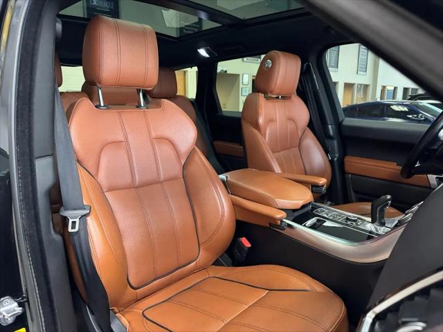2016 Land Rover Range Rover Sport 5.0L V8 Supercharged Dynamic