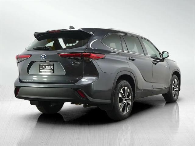 2021 Toyota Highlander Hybrid XLE