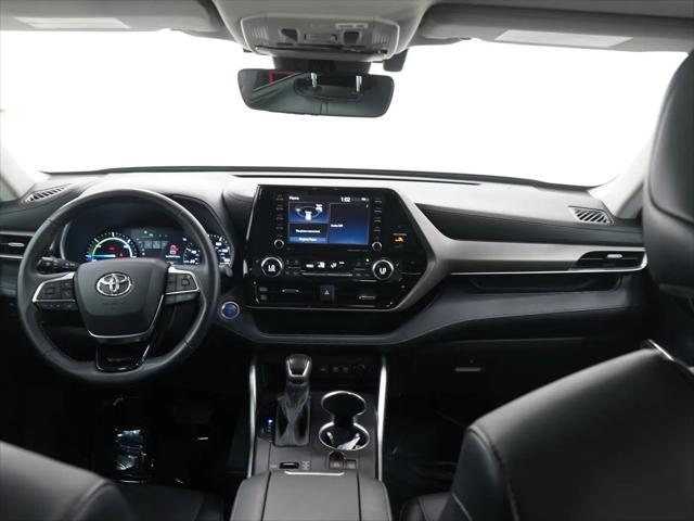 2021 Toyota Highlander Hybrid XLE