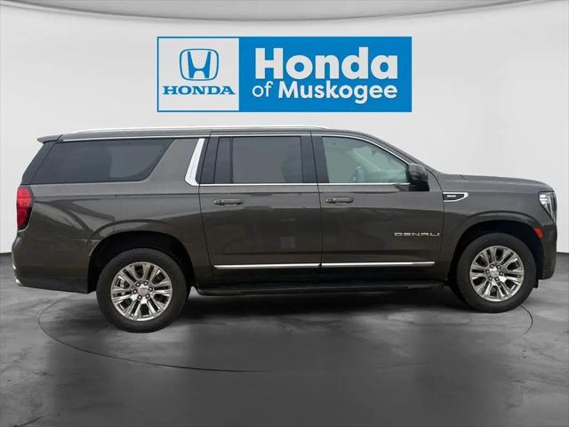 2021 GMC Yukon XL 4WD Denali