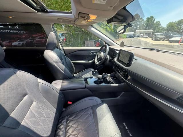 2021 Nissan Rogue Platinum FWD
