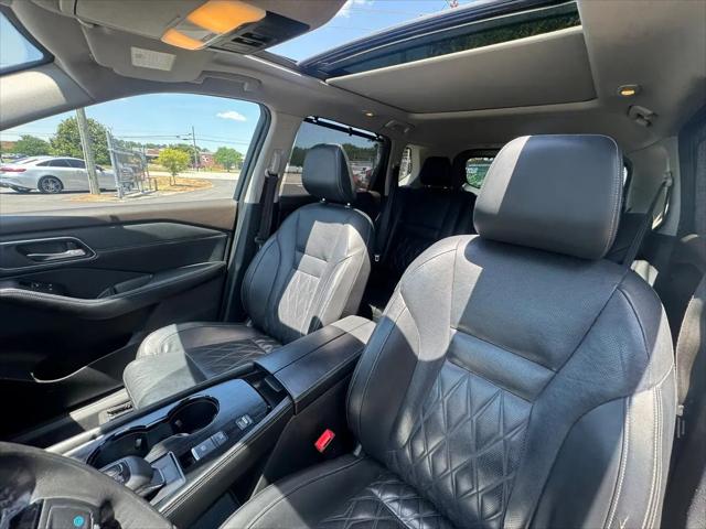 2021 Nissan Rogue Platinum FWD