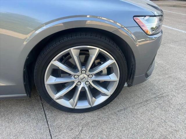 2021 Volvo S60 T5 Momentum