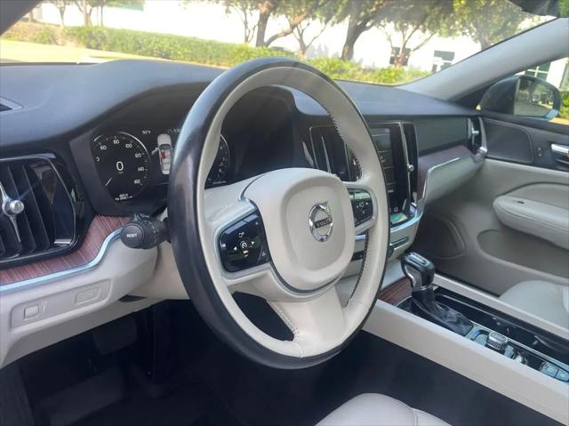 2021 Volvo S60 T5 Momentum
