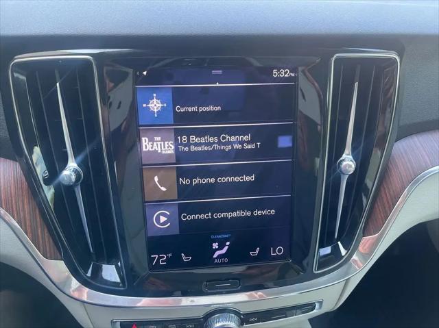 2021 Volvo S60 T5 Momentum