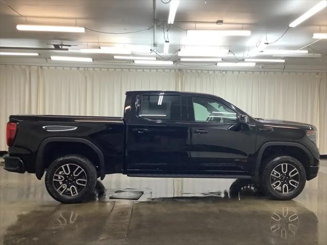 2026 GMC Sierra 1500 Crew Cab, Short Bed, AT4, 4WD