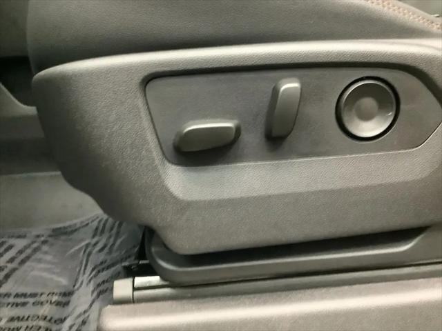 2026 GMC Sierra 1500 Crew Cab, Short Bed, AT4, 4WD