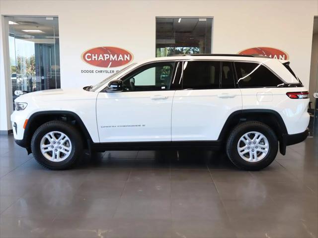 2024 Jeep Grand Cherokee Laredo 4x2
