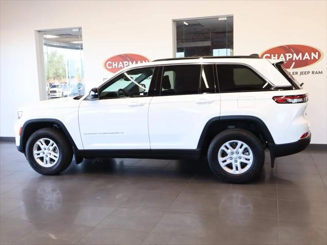 2024 Jeep Grand Cherokee Laredo 4x2