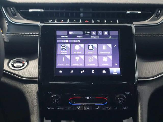 2024 Jeep Grand Cherokee Laredo 4x2
