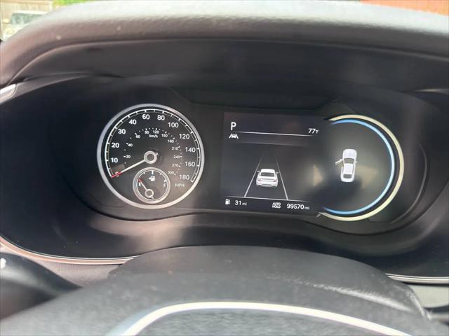 2022 Genesis G70 2.0T RWD