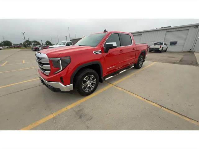2023 GMC Sierra 1500 4WD Crew Cab Short Box SLE