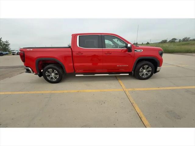 2023 GMC Sierra 1500 4WD Crew Cab Short Box SLE