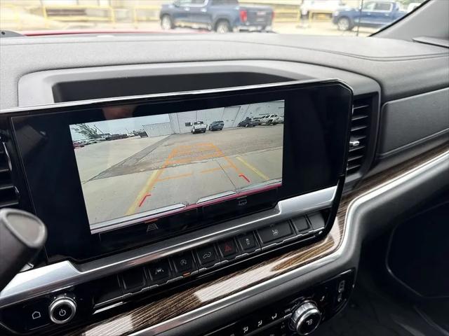2023 GMC Sierra 1500 4WD Crew Cab Short Box SLE