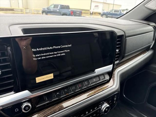 2023 GMC Sierra 1500 4WD Crew Cab Short Box SLE
