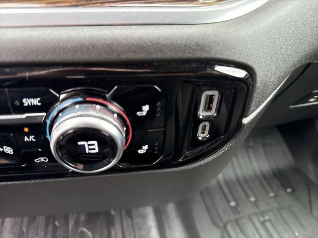 2023 GMC Sierra 1500 4WD Crew Cab Short Box SLE