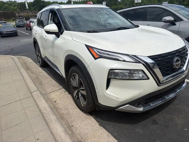 2022 Nissan Rogue Platinum FWD